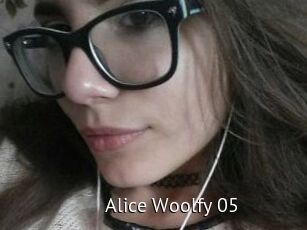 Alice_Woolfy_05