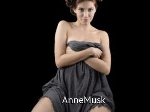 AnneMusk