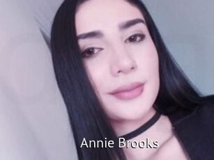 Annie_Brooks