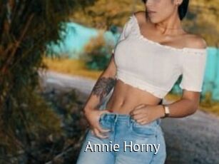 Annie_Horny