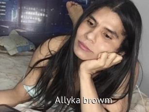 Allyka_browm