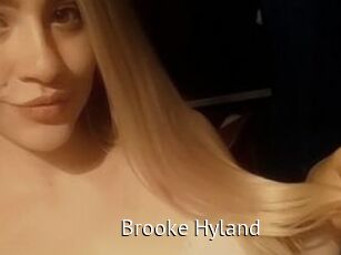 Brooke_Hyland