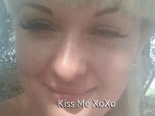 Kiss_Me_XoXo