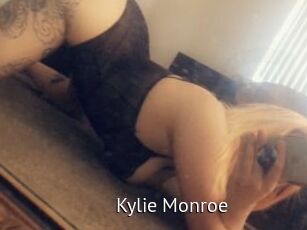 Kylie_Monroe