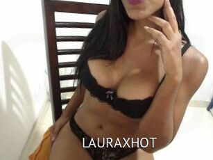 LAURAXHOT