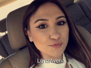 Luna_Avena