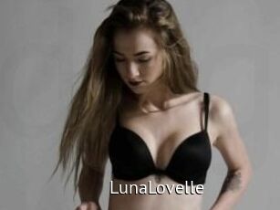 Luna_Lovelle