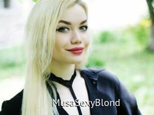 MusaSexyBlond