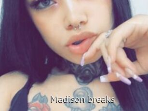 Madison_breaks