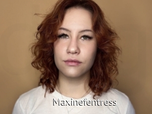 Maxinefentress