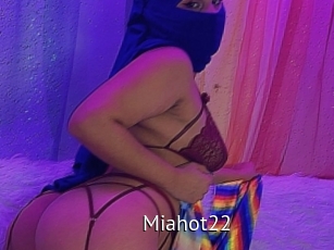 Miahot22