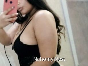 NahomyWest