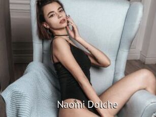 Naomi_Dolche