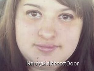 NerdyGirlNxxxtDoor