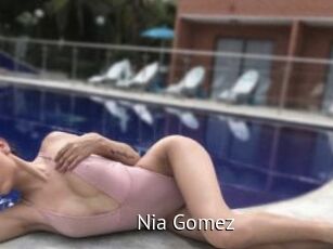 Nia_Gomez