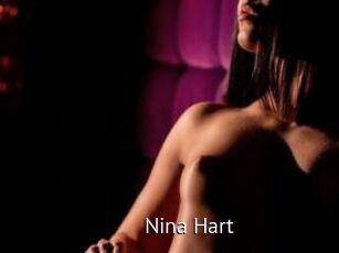 Nina_Hart