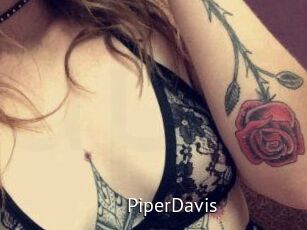 Piper_Davis