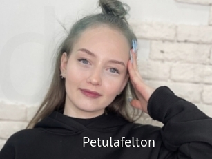 Petulafelton