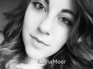 RianaMoor