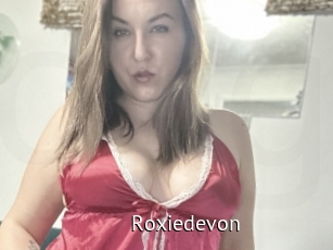 Roxiedevon