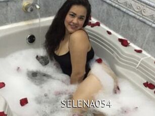 SELENA054