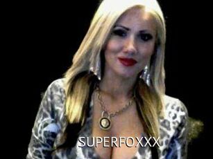 SUPERFOXXX