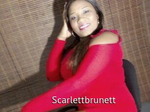 Scarlettbrunett