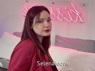 Selenaleone